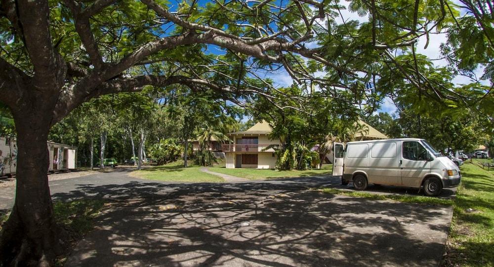 Nomads Airlie Beach (Adults Only) Exterior foto